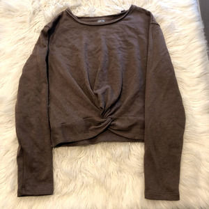 aerie twist front cropped crewneck sweater size medium